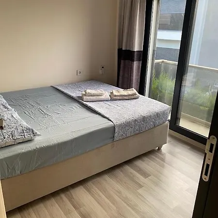 çeşme-müstakıl özel Havuzlu 4 Arti 1 Villa *