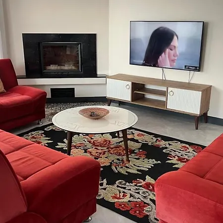 Villa Cesme-muestakil Oezel Havuzlu 4 Arti 1 Cesme